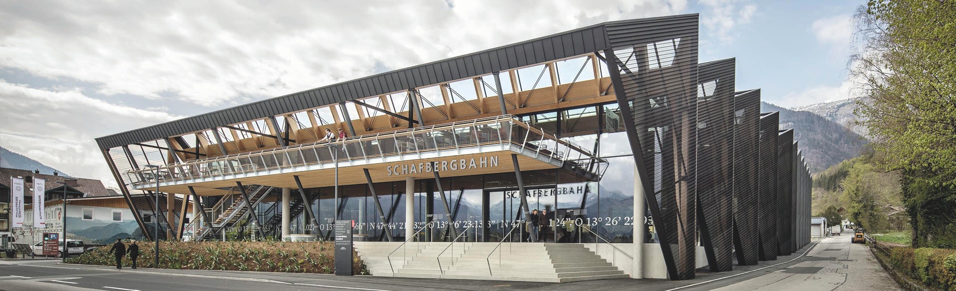 Die neue Talstation der SchafbergBahn, dass ErlebnisQuartier in St. Wolfgang